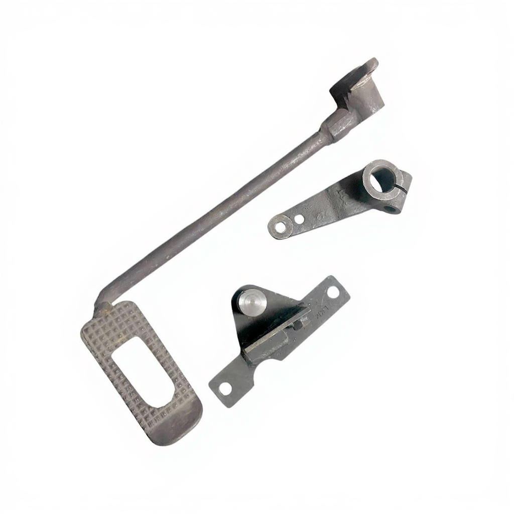 Rear Clutch Pedal (Straight) & Bracket Kit For Massey Tractors